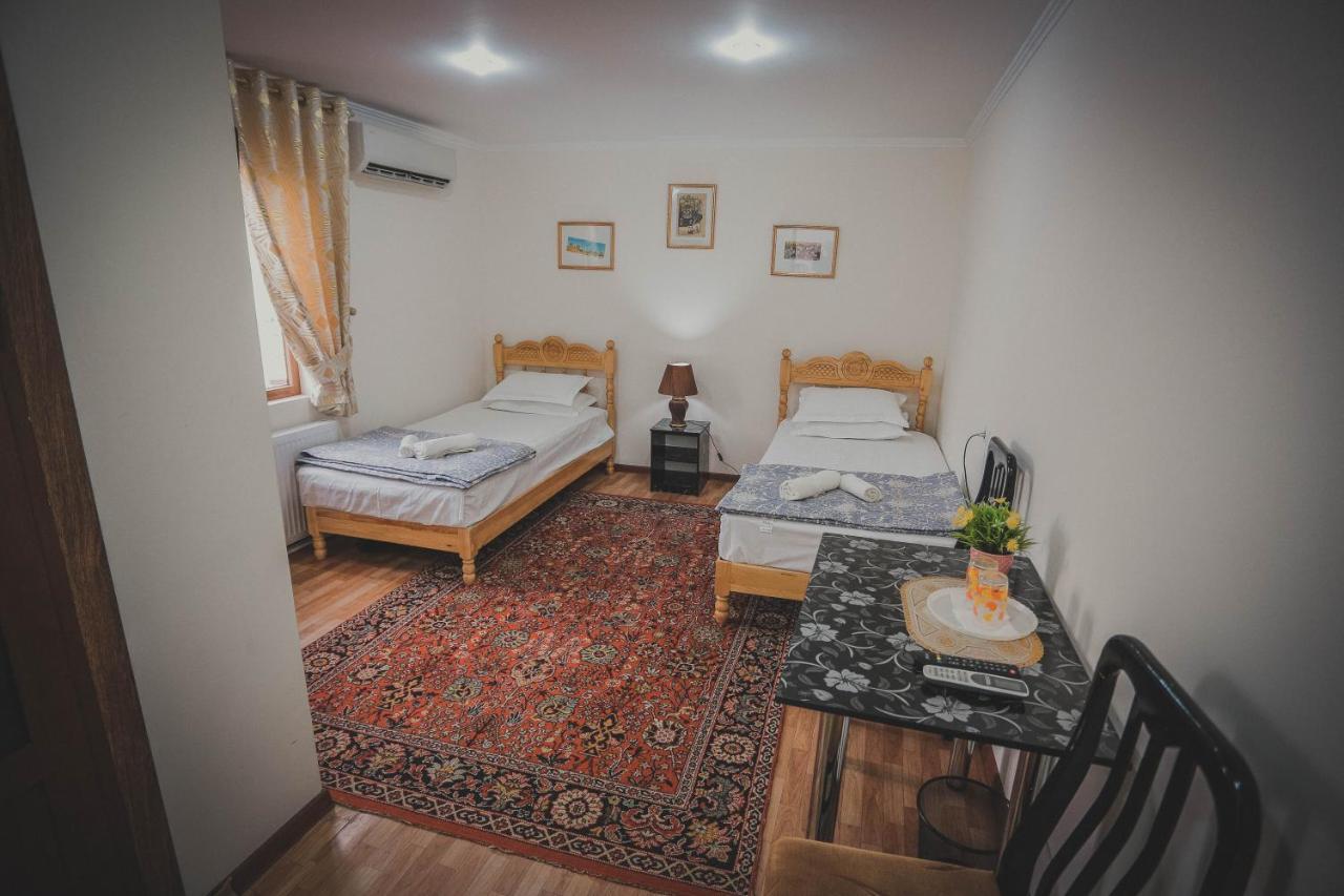 Parivash Guest House Buhara Kültér fotó